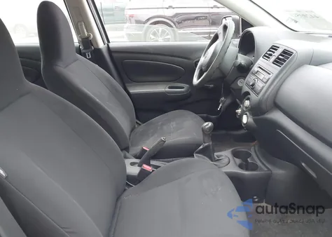 2014 Nissan Versa 1.6 S z USA, uszkodzony, nr VIN 3N1CN7AP1EL855774